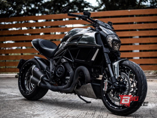  Ducati Diavel Carbon Y16