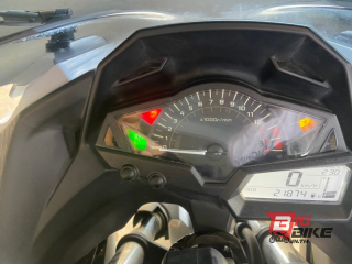  Kawasaki Ninja 300