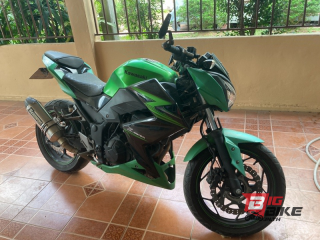  Kawasaki Z300