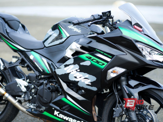  Kawasaki Ninja 400