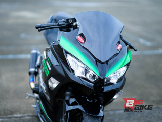  Kawasaki Ninja 400