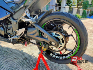  Kawasaki Ninja 300