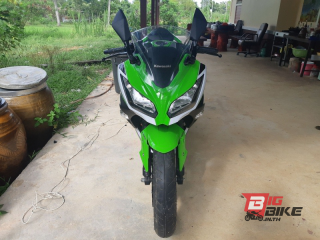  Kawasaki Ninja 300