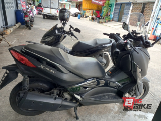  Yamaha XMAX 300