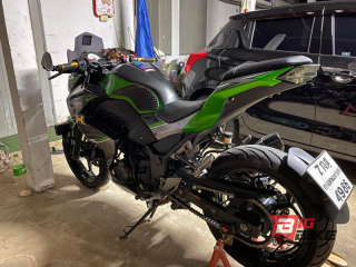  Kawasaki Z300