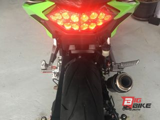  Kawasaki Ninja 300