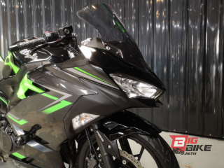  Kawasaki Ninja 400