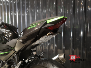  Kawasaki Ninja 400