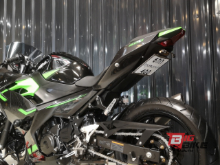  Kawasaki Ninja 400