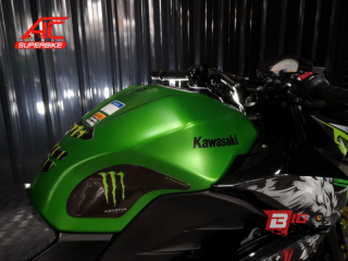  Kawasaki Z300