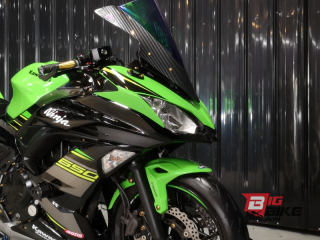  Kawasaki Ninja 650