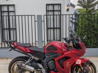  Yamaha FZ1 Fazer