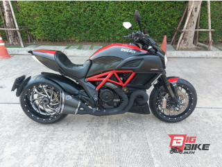  Ducati Diavel Carbon Y16