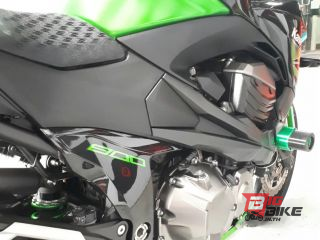  Kawasaki Z800