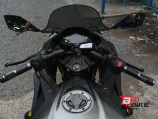  Kawasaki Ninja 300