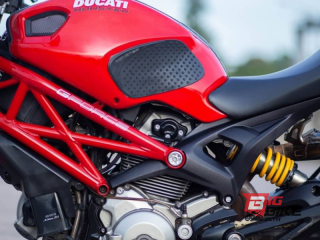  Ducati Monster 796