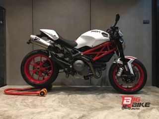  Ducati Monster 796