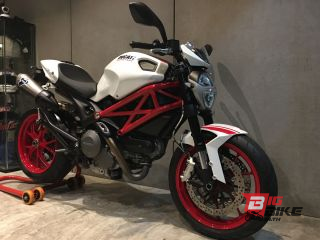  Ducati Monster 796