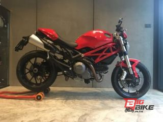  Ducati Monster 796