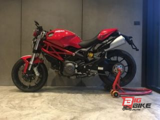  Ducati Monster 796