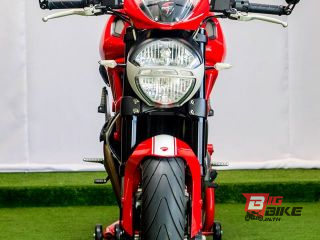  Ducati Monster 796