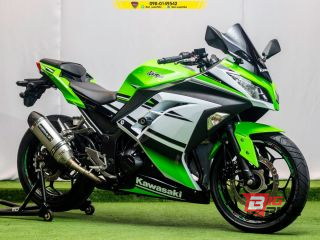  Kawasaki Ninja 300