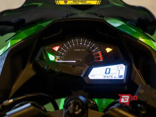  Kawasaki Ninja 300