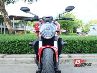  Ducati Monster 821