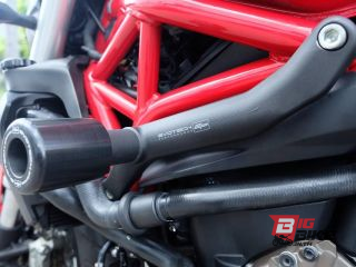  Ducati Monster 821