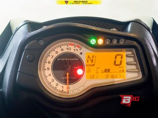  Suzuki V-Strom 650 