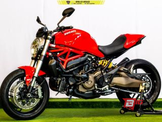  Ducati Monster 821