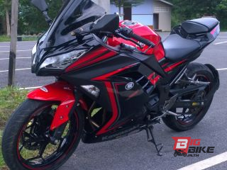  Kawasaki Ninja 300