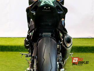  Kawasaki Z800