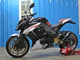  Kawasaki Z1000