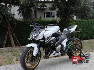  Kawasaki Z800