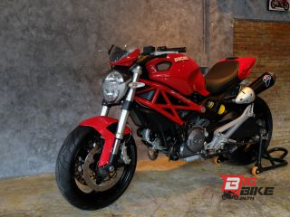  Ducati Monster 795