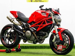  Ducati Monster 796