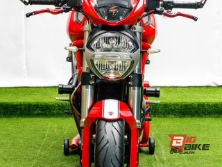  Ducati Monster 796