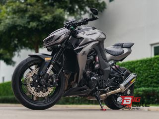  Kawasaki Z1000