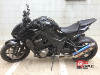  Kawasaki Z1000