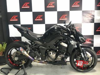  Kawasaki Z1000