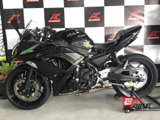  Kawasaki Ninja 650