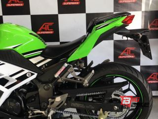  Kawasaki Ninja 300