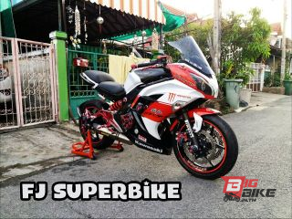  Kawasaki Ninja 650