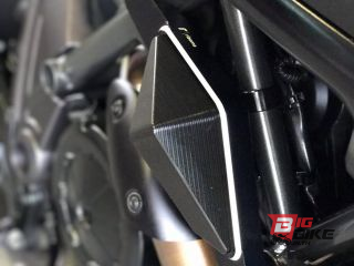  Ducati Diavel Carbon Y16