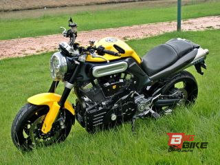  Yamaha MT-10