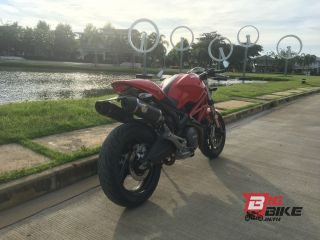  Ducati Monster 795