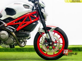  Ducati Monster 796