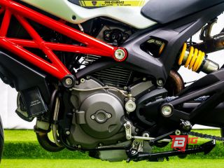  Ducati Monster 796