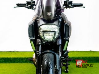  Ducati Diavel Carbon Y16